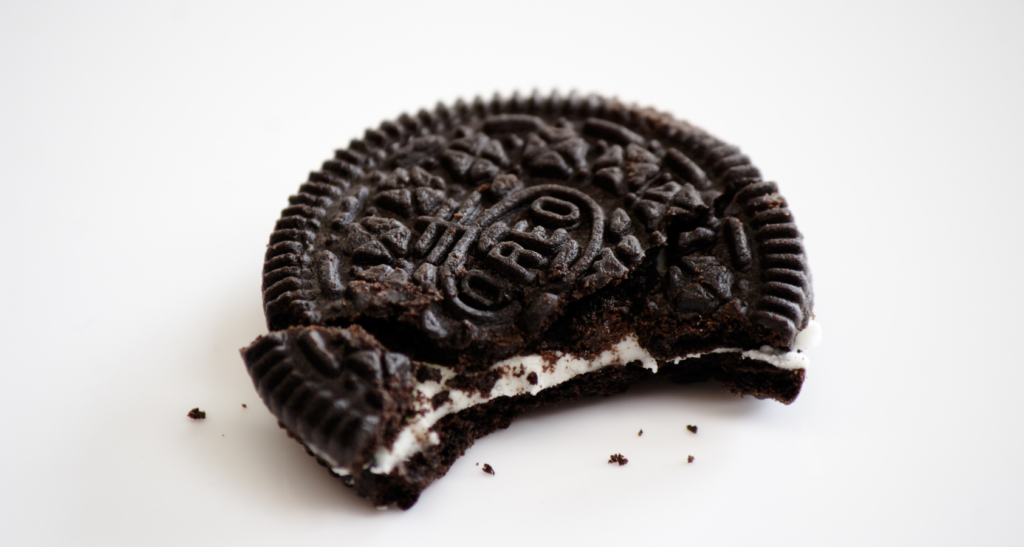 Can Cats Eat Oreos? What You Need to Know! Barkmind